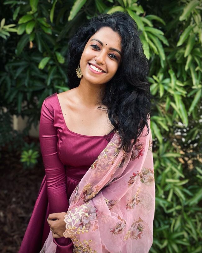 Actress bharathi name kannamma