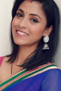 Arshi Srivastav Cast Actress